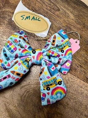 Griffy & Drake Bow Tie Small Blue Colorful Dog NWT